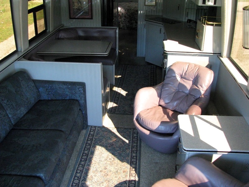 1990 Prevost Angola XL For Sale