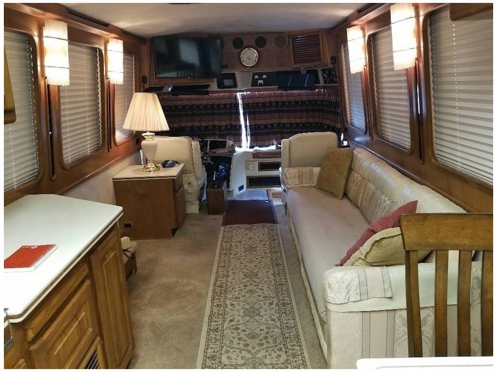 1990 Prevost Country Coach XL For Sale