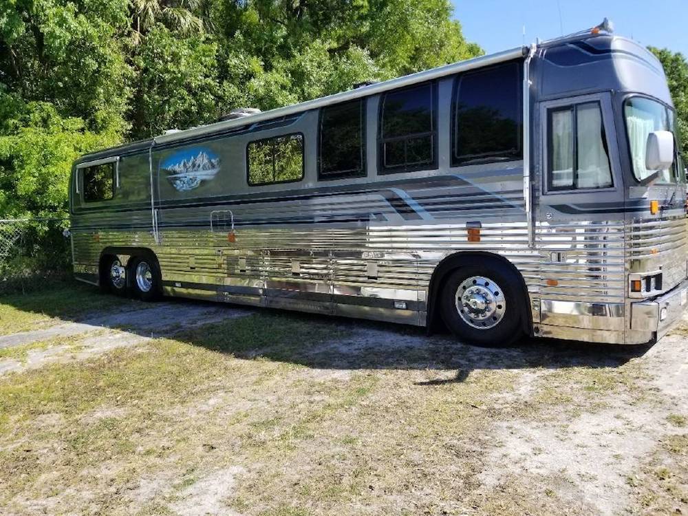 1990 Prevost Country Coach XL For Sale