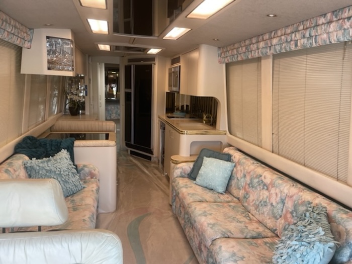 1991 Prevost Marathon XL For Sale