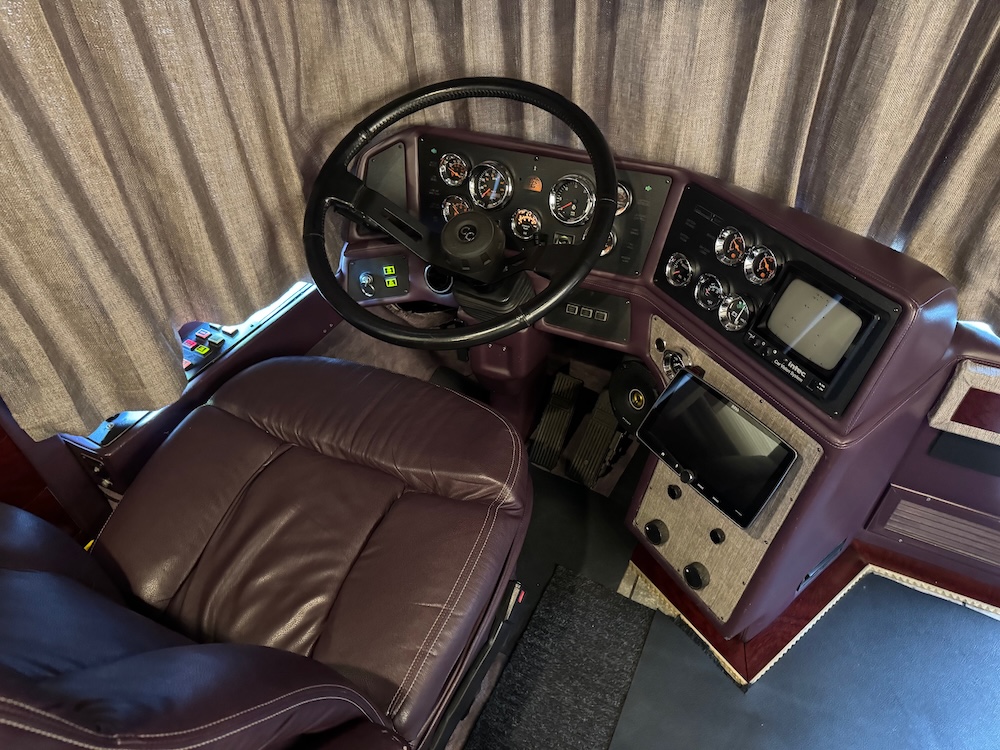 1995 Prevost Country Coach XLFor Sale