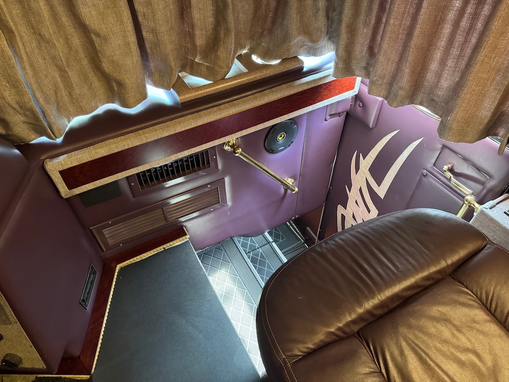 1995 Prevost Country Coach XLFor Sale