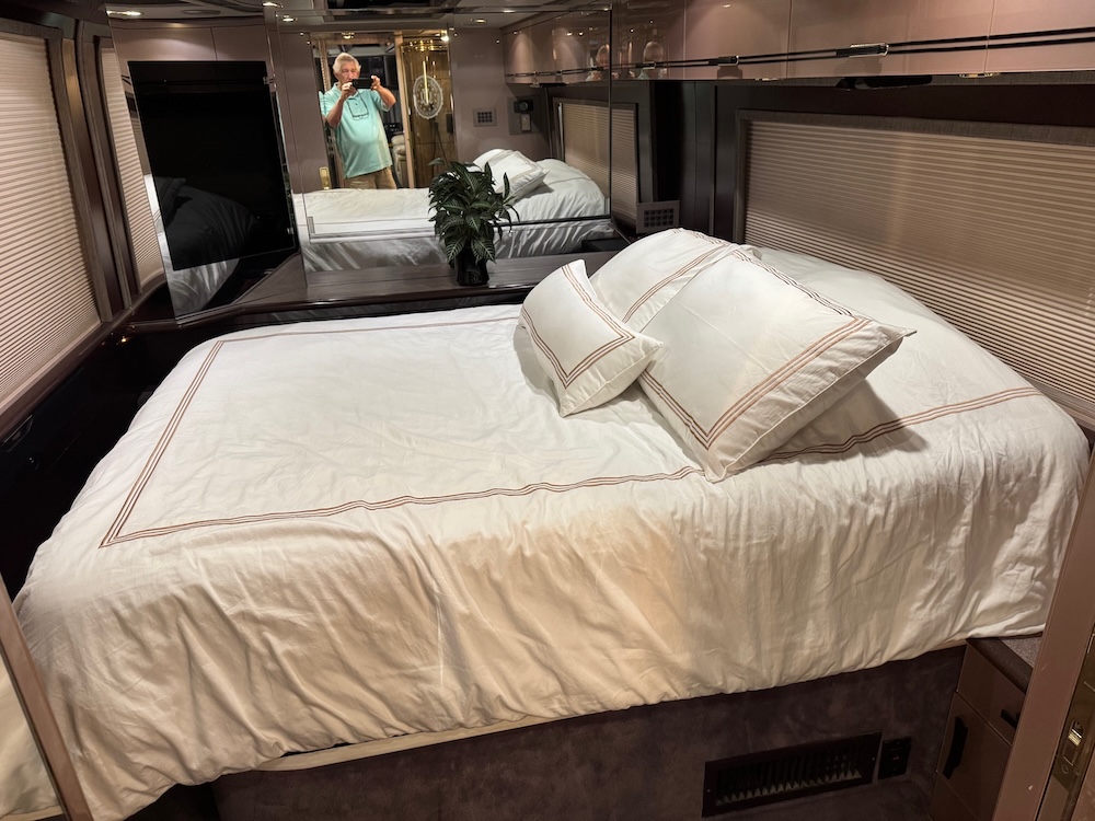 1995 Prevost Country Coach XLFor Sale