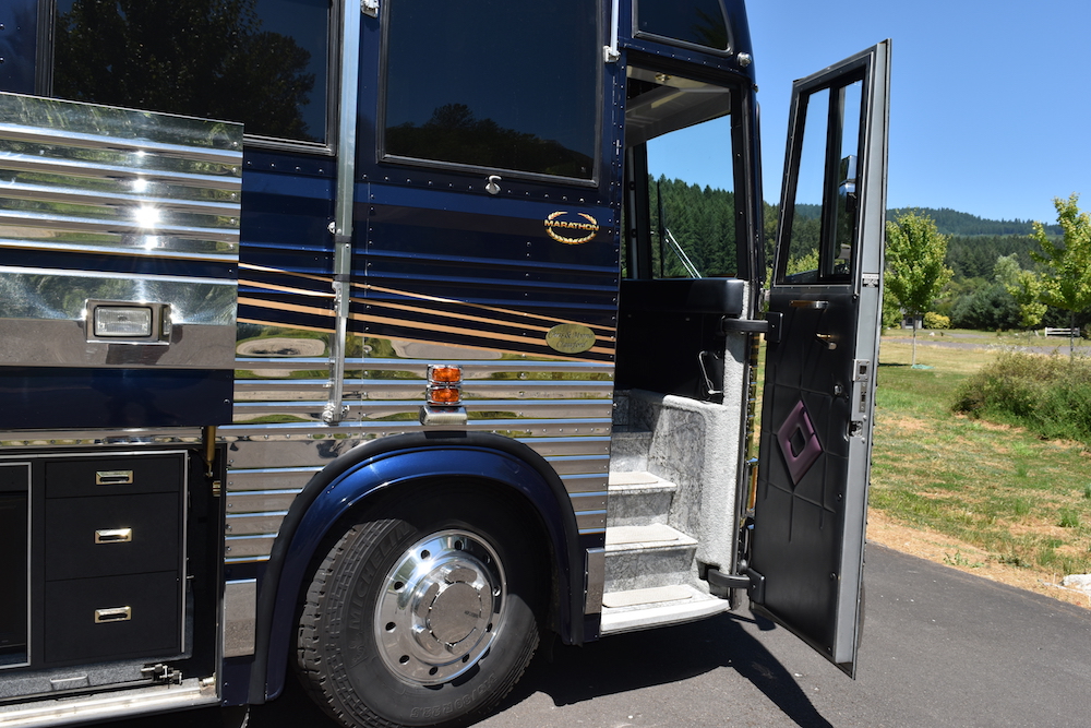 1995 Prevost Marathon XL For Sale