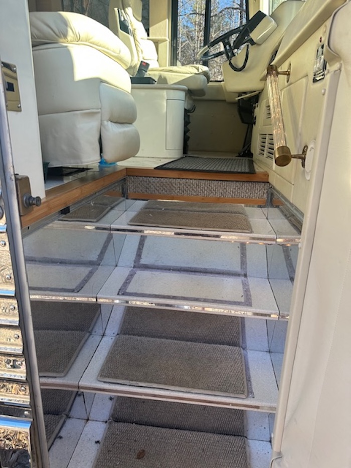 1996 Prevost Liberty XL For Sale