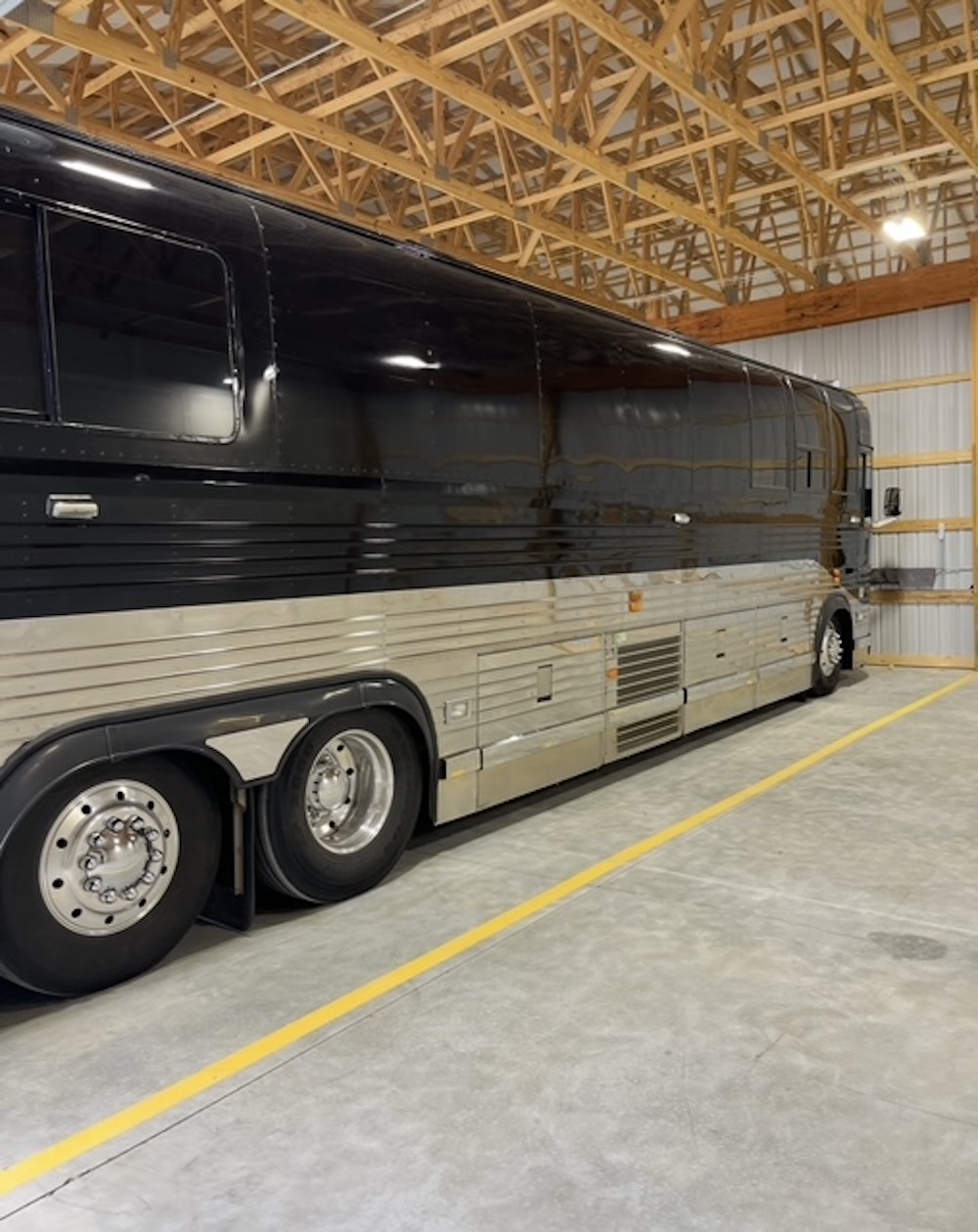1996 Prevost Liberty XL For Sale