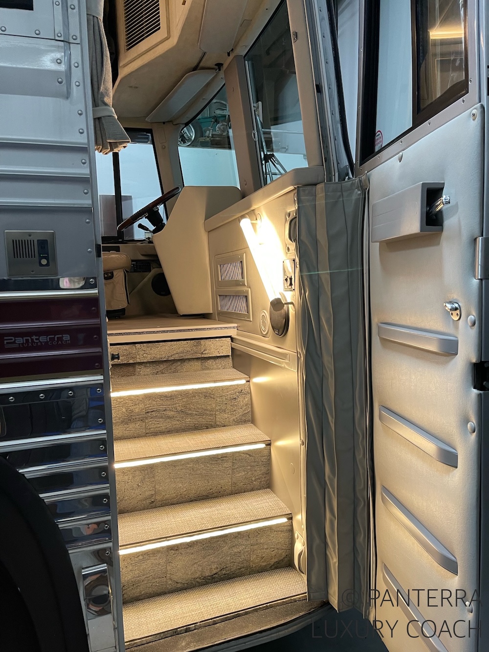 1996 Prevost Vogue XL For Sale