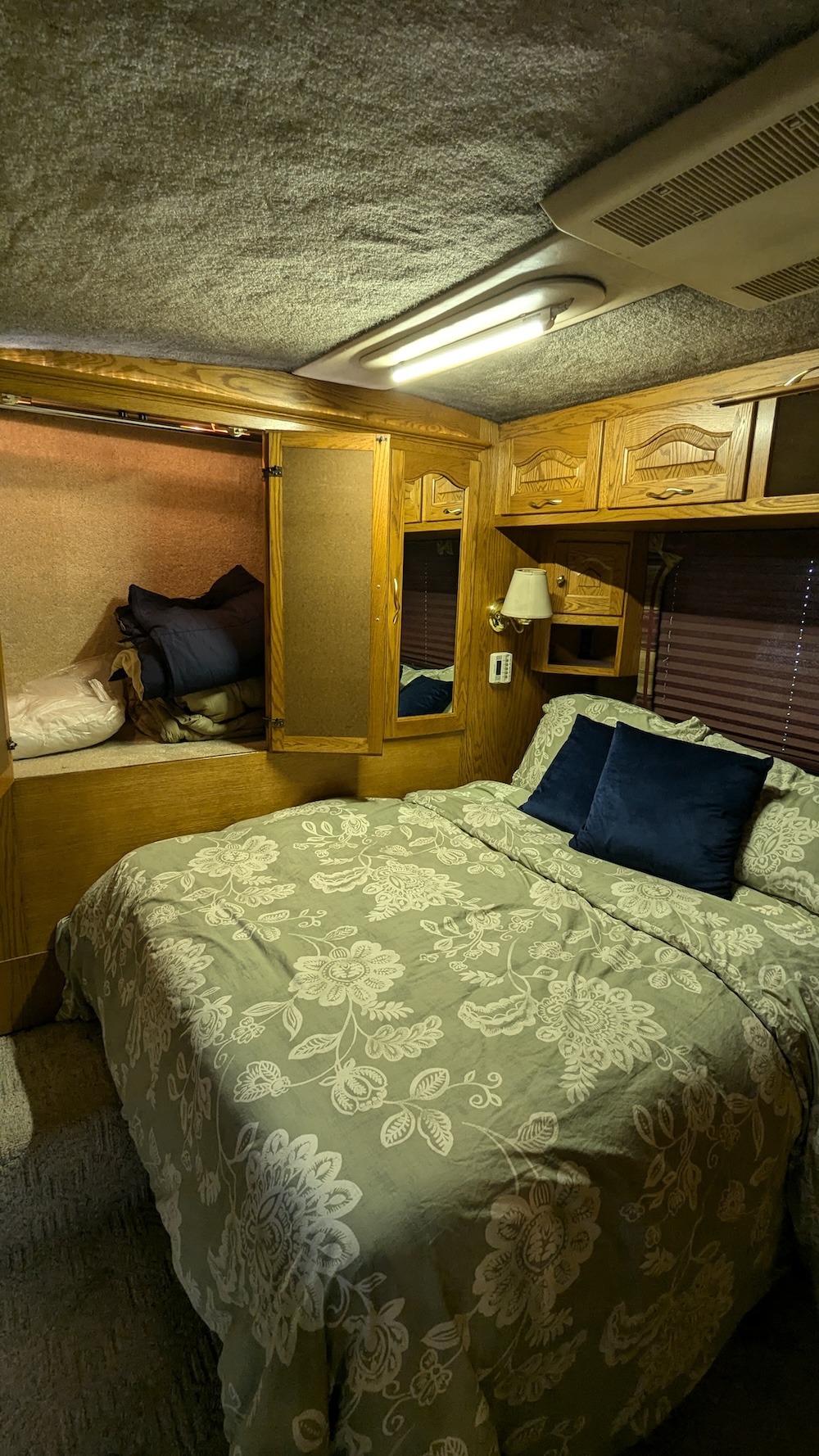 1996 Prevost XL For Sale