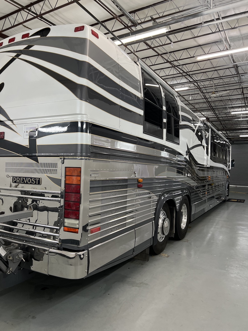 1997 Prevost Country Coach XL For Sale