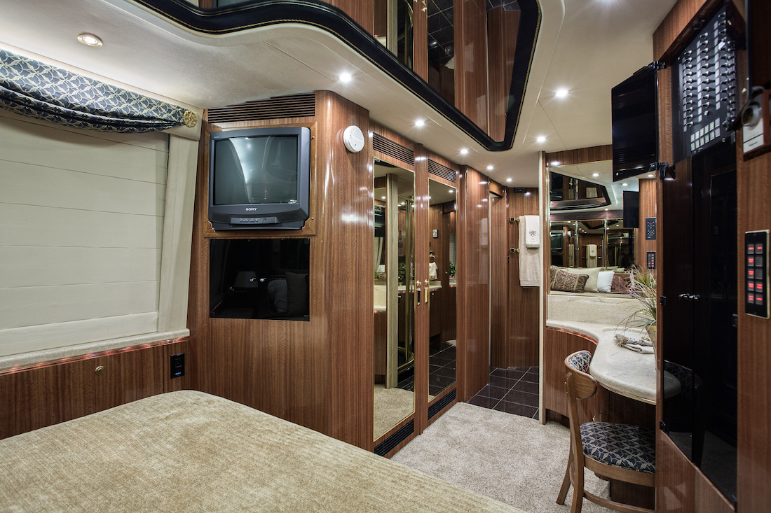 1997 Prevost Marathon XL For Sale