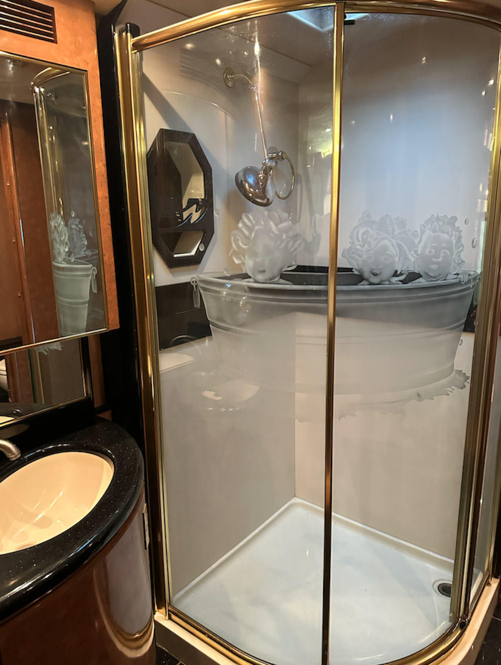 1997 Prevost Marathon XL For Sale