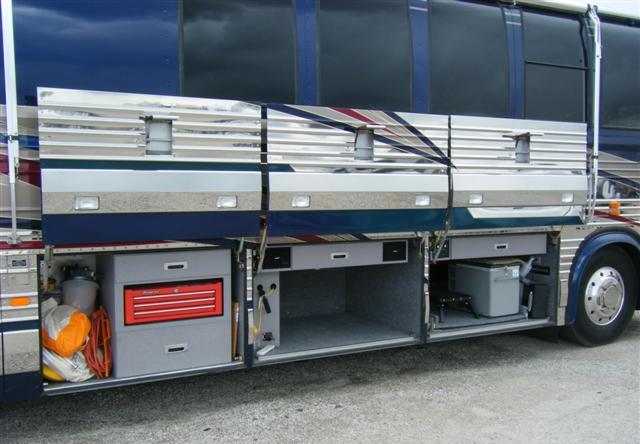 1998 Pevost Country Coach XL45 For Sale