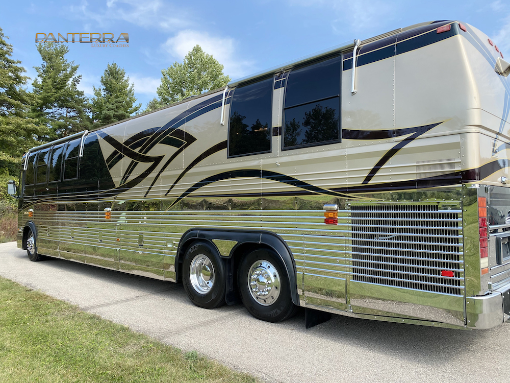 1998 Prevost Featherlite XL For Sale