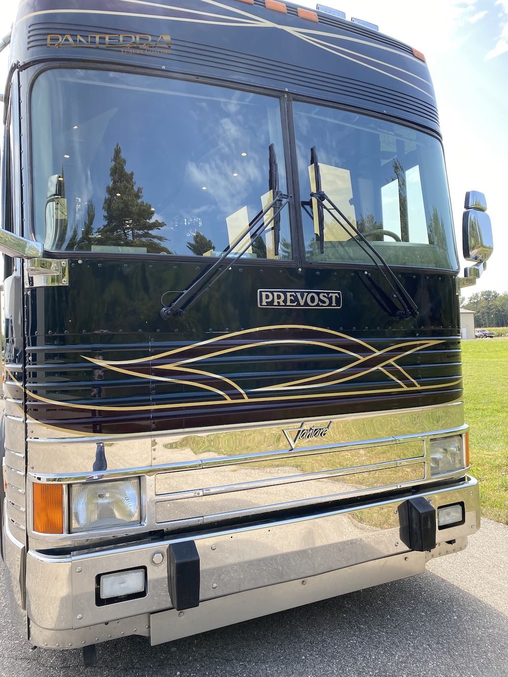 1998 Prevost Featherlite XL For Sale