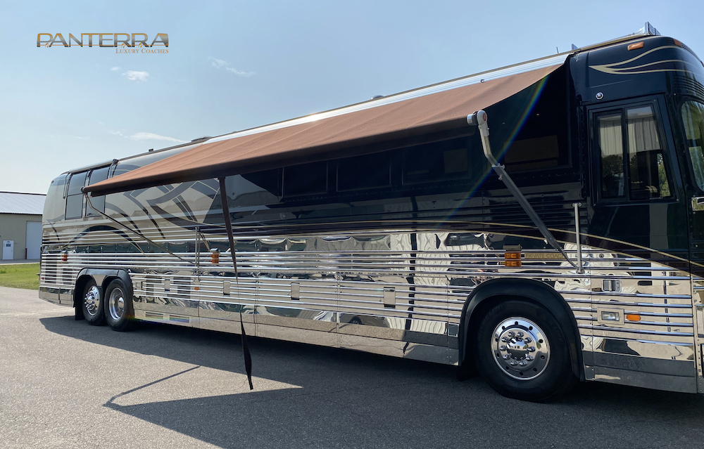 1998 Prevost Featherlite XL For Sale