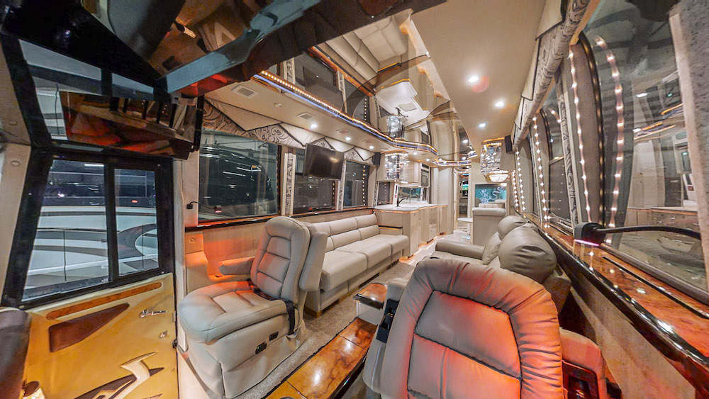 1998 Prevost Featherlite XL For Sale