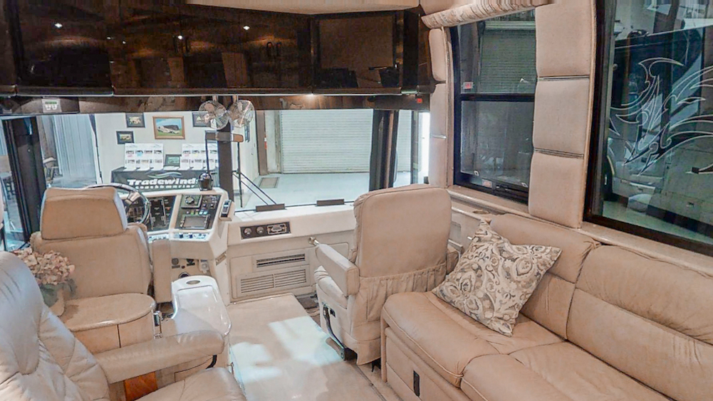 1998 Prevost Liberty XL For Sale