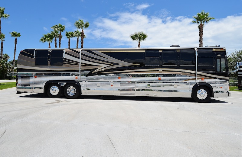 1998 Prevost Liberty XL For Sale