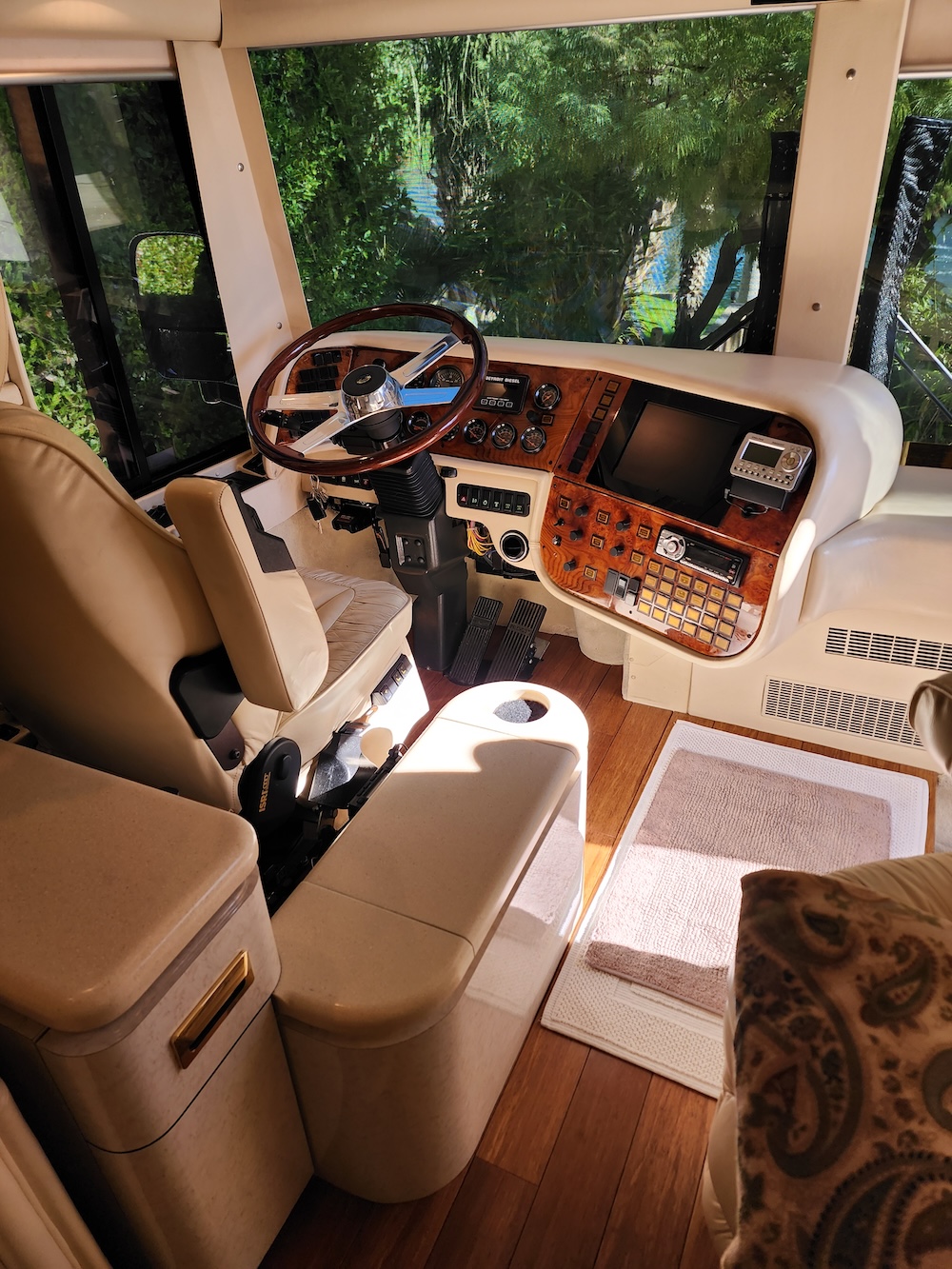 1998 Prevost Marathon XL For Sale