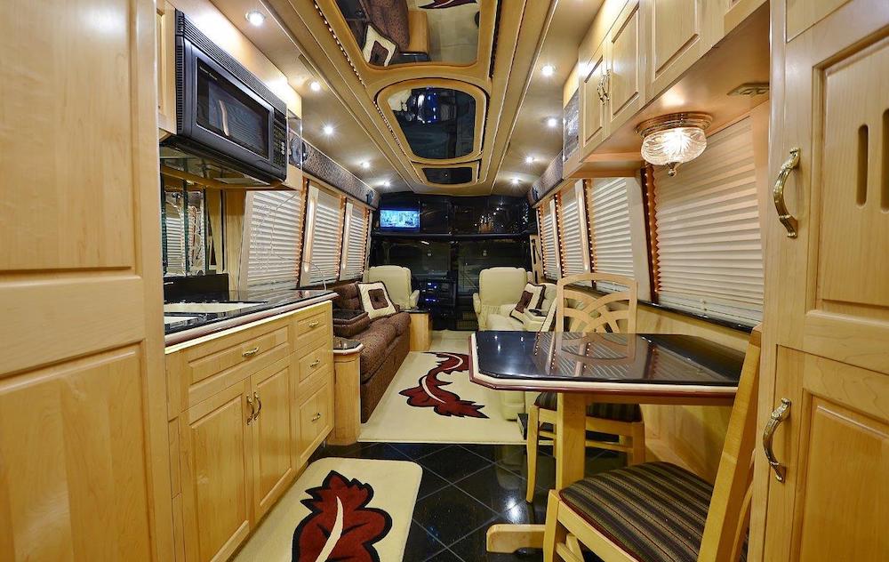 1998 Prevost Royale XL For Sale