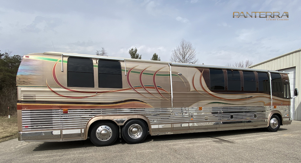 1999 Prevost Angola XL For Sale