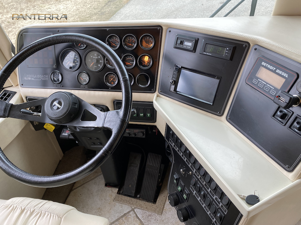 1999 Prevost Angola XL For Sale