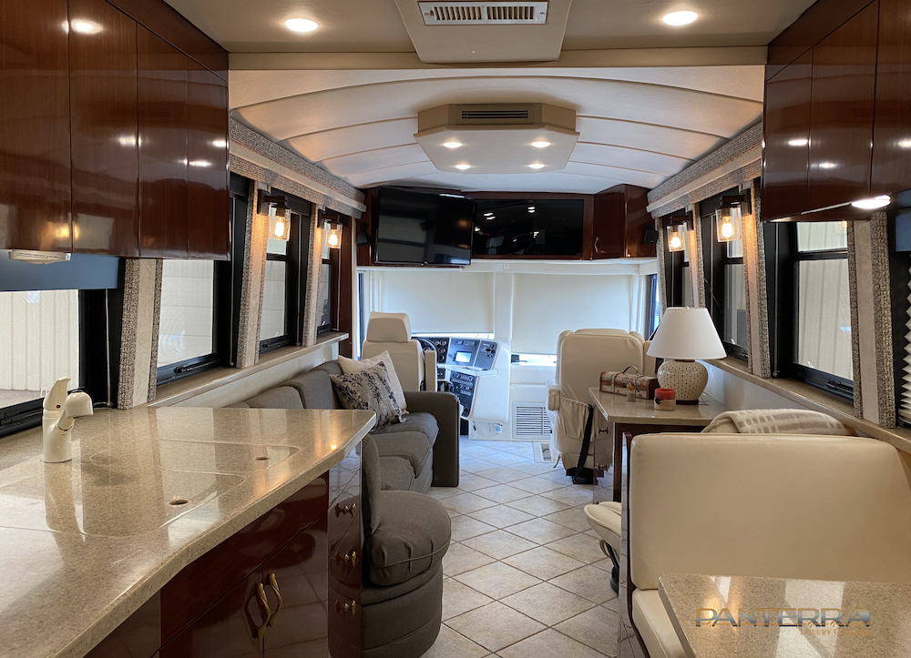 1999 Prevost Angola XL For Sale