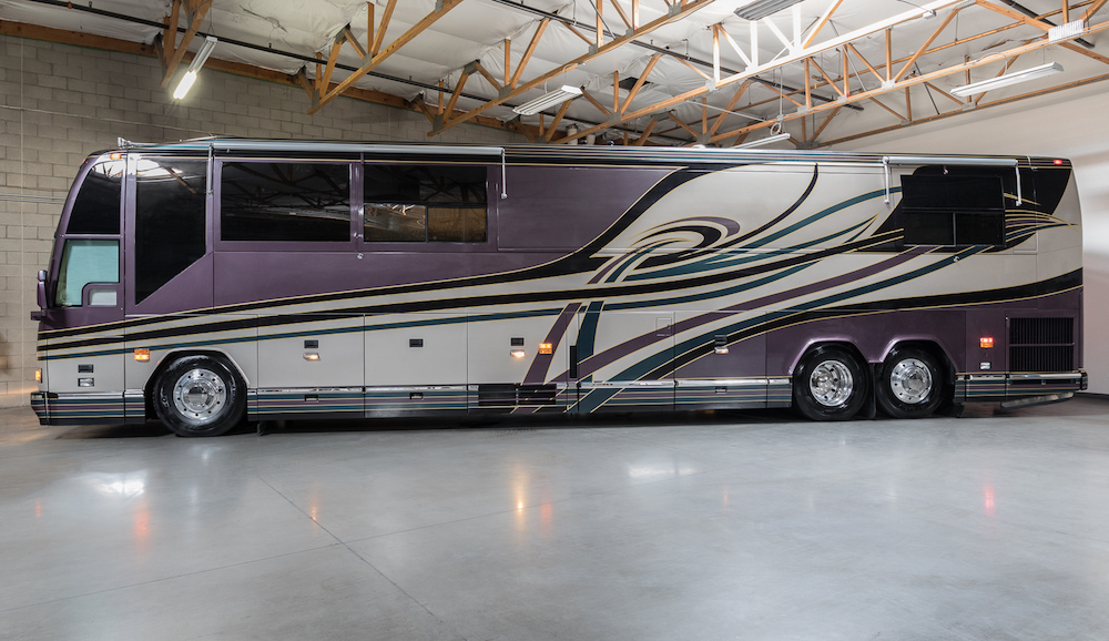 1999 Prevost Featherlite H3-45 For Sale