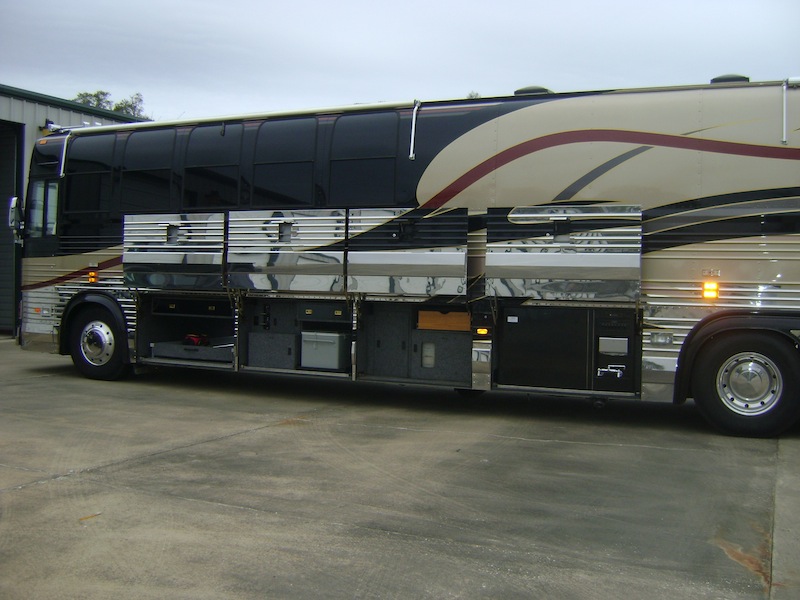 1999 Prevost Featherlite XL For Sale