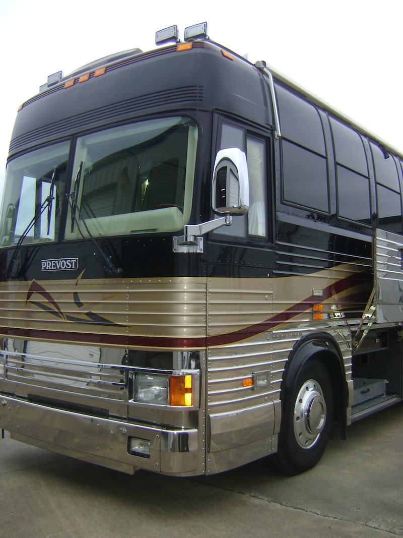 1999 Prevost Featherlite XL For Sale