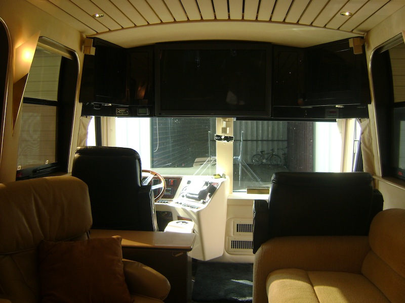 1999 Prevost Featherlite XL For Sale