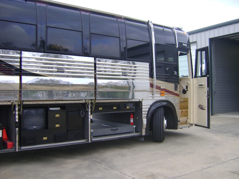 1999 Prevost Featherlite XL For Sale