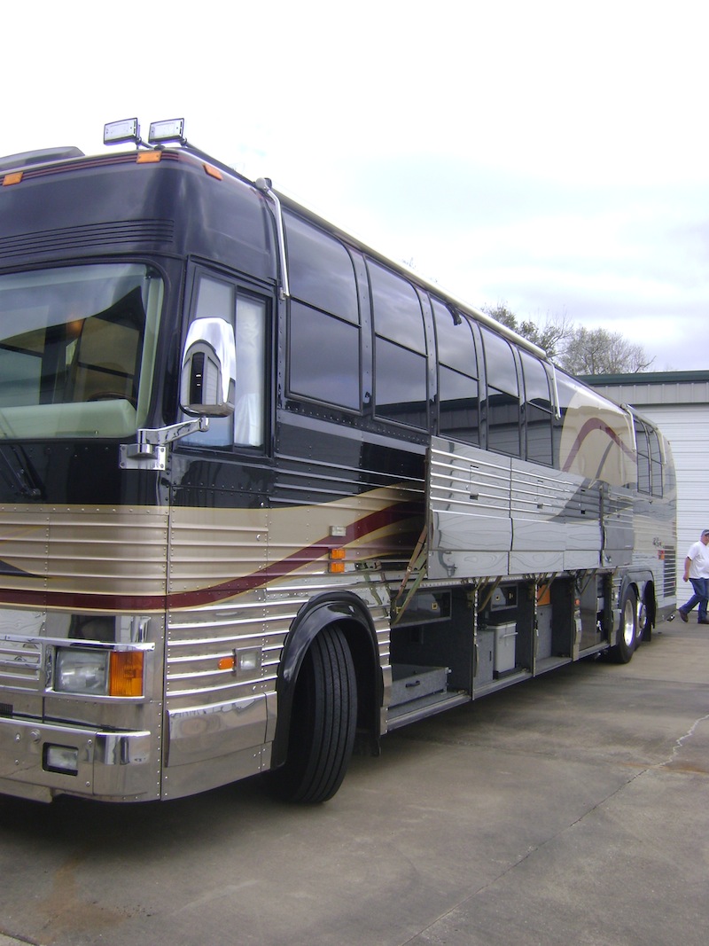 1999 Prevost Featherlite XL For Sale