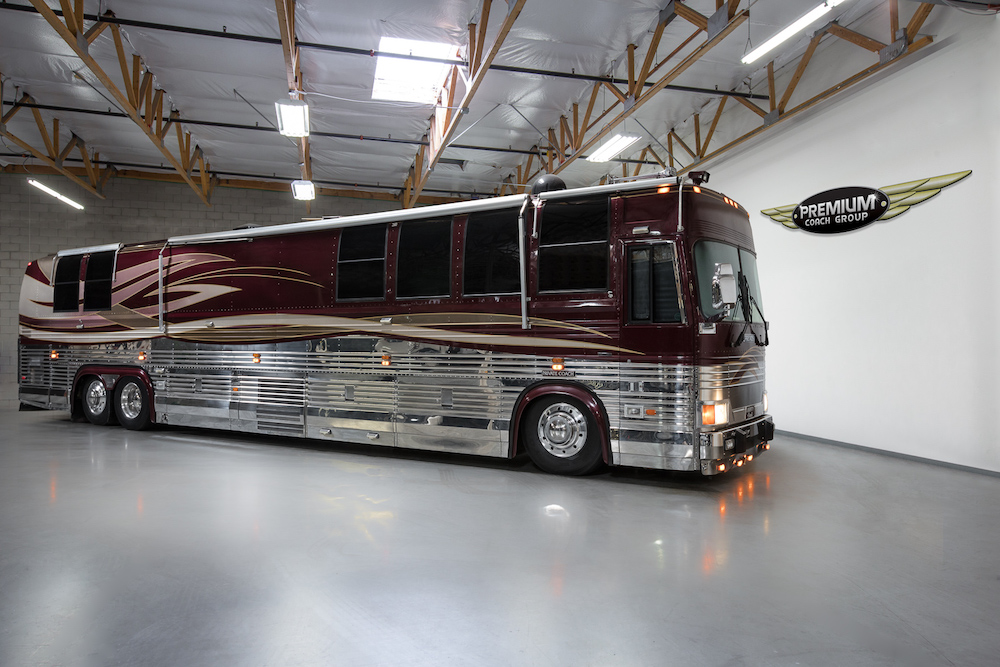 1999 Prevost Liberty XL For Sale