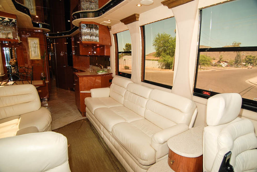 1999 Prevost Liberty XL For Sale