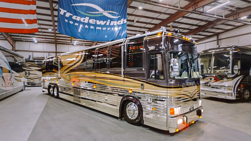 1999 Prevost Liberty XL For Sale