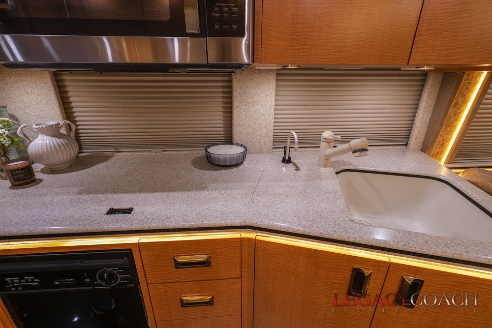 1999 Prevost  Marathon XL For Sale