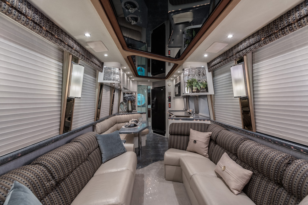 1999 Prevost Marathon XL For Sale