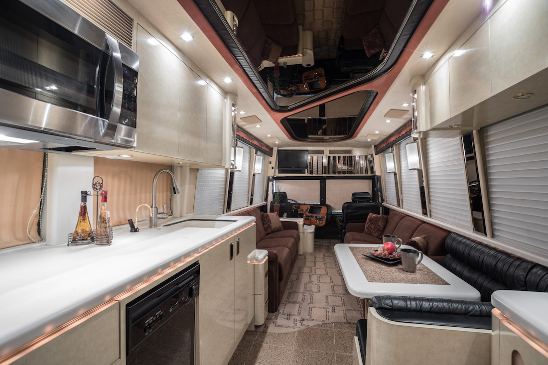 1999 Prevost Marathon XL For Sale