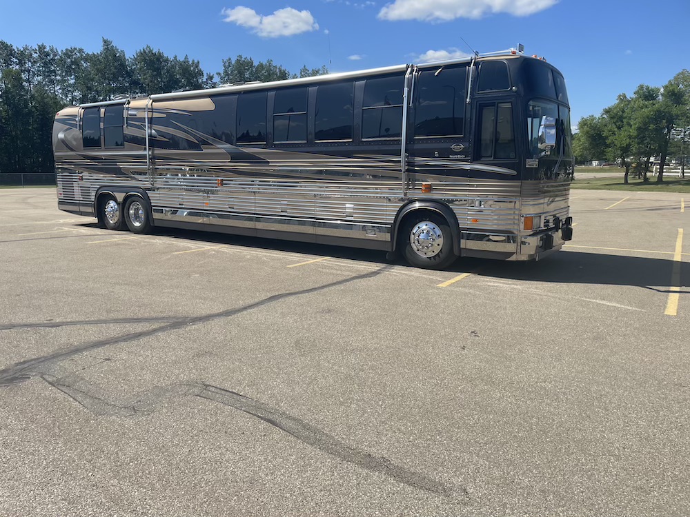 1999 Prevost Marathon XL For Sale