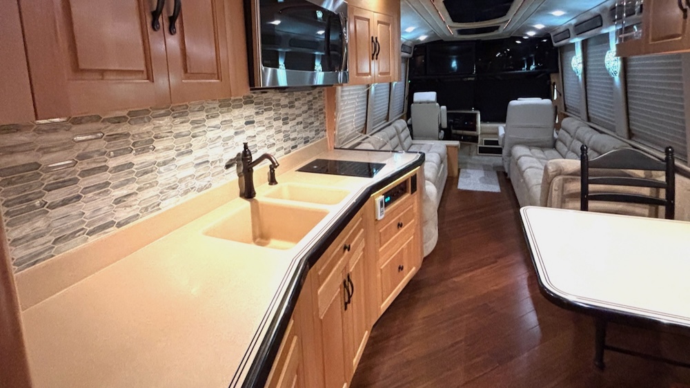 1999 Prevost Royale XL For Sale