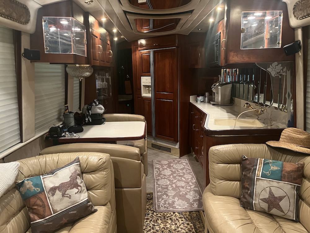 1999 Prevost Royale XL For Sale