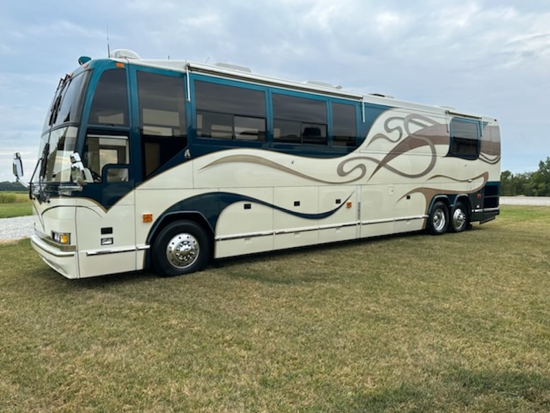 2000 Prevost  Angola H3-45 For Sale