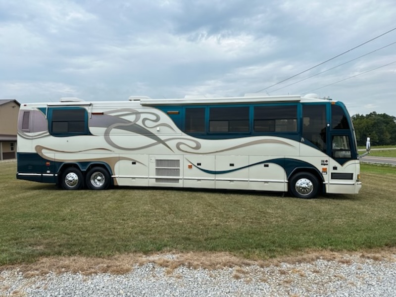 2000 Prevost  Angola H3-45 For Sale