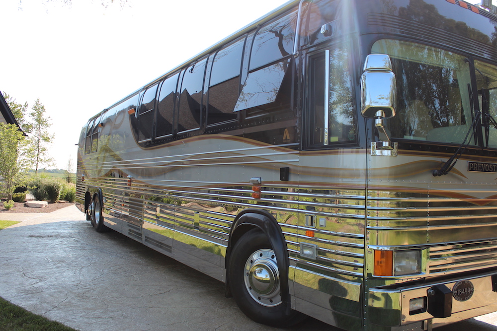 2000 Prevost Angola XL For Sale