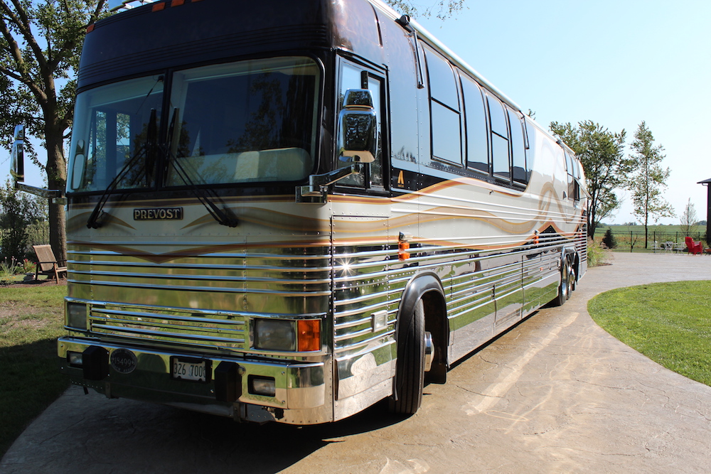 2000 Prevost Angola XL For Sale