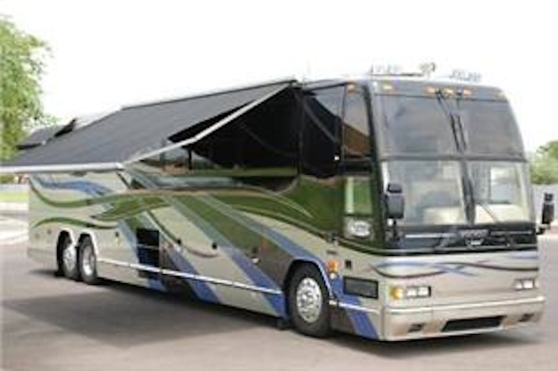 2000 Prevost Featherlite H3-45 For Sale