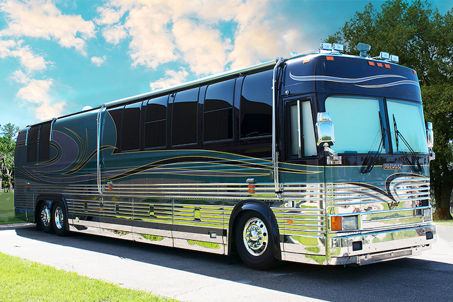 2000 Prevost Featherlite XL For Sale