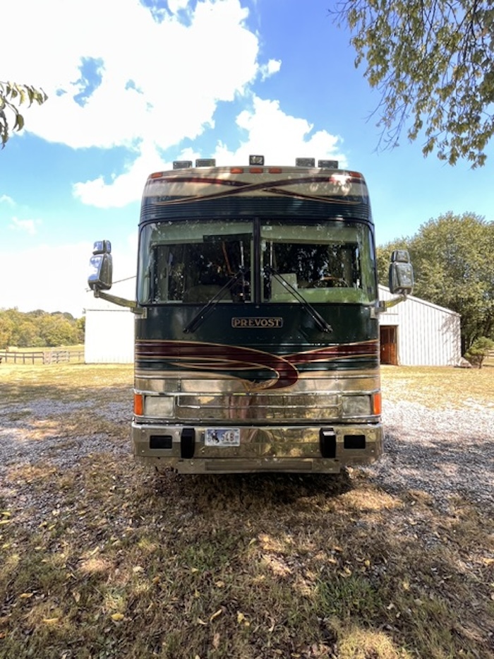 2000 Prevost Featherlite XL For Sale