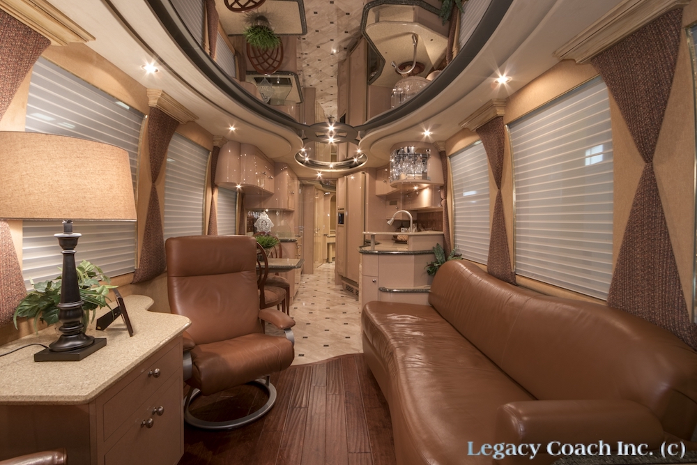 2000 Prevost Liberty XL For Sale